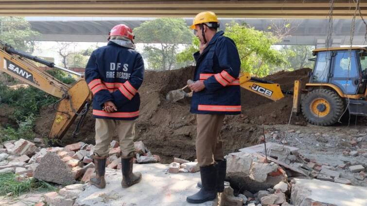 Man Dies After Falling Into Borewell Cops Say He Was Fleeing After Theft Delhi: அச்சச்சோ! ஆழ்துளை கிணற்றில் தவறி விழுந்த இளைஞர் - என்னாச்சு தெரியுமா?