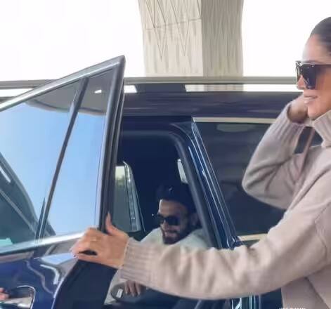 ਰਣਵੀਰ ਸਿੰਘ ਆਪਣੀ ਗਰਭਵਤੀ ਪਤਨੀ ਨੂੰ ਏਅਰਪੋਰਟ 'ਤੇ ਛੱਡਣ ਪਹੁੰਚੇ ਹਨ। ਅਦਾਕਾਰਾ ਇਕੱਲੇ ਹੀ ਕਿਸੇ ਜਗ੍ਹਾ ਲਈ ਰਵਾਨਾ ਹੋ ਰਹੀ ਹੈ।