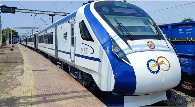 Vande Bharat train will start between Bangalore and Chennai from March 12 12 मार्चपासून 2 IT शहरं जोडली जाणार,  वंदे भारत ट्रेन सुरु होणार; 362 किमीचा प्रवास अवघ्या चार तासात 