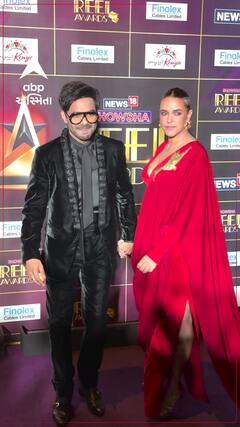 Neha Dhupia | Bollywood Updates | રેડ ડ્રેસમાં ડેશિંગ લુક સાથે નેહા કોની સાથે આપી રહી છે પોઝ