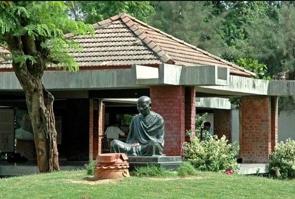 A memorial will be prepared at the cost of 1200 crore rupees at Gandhi Ashram Ahmedabad: ગાંધી આશ્રમની થશે કાયાપલટ, 1200 કરોડના ખર્ચે બનશે વિશ્વસ્તરીય સ્મારક