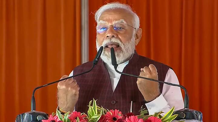 After the launching the developmental projects in Azamgarh, PM Modi addressed the crowd, and said, 