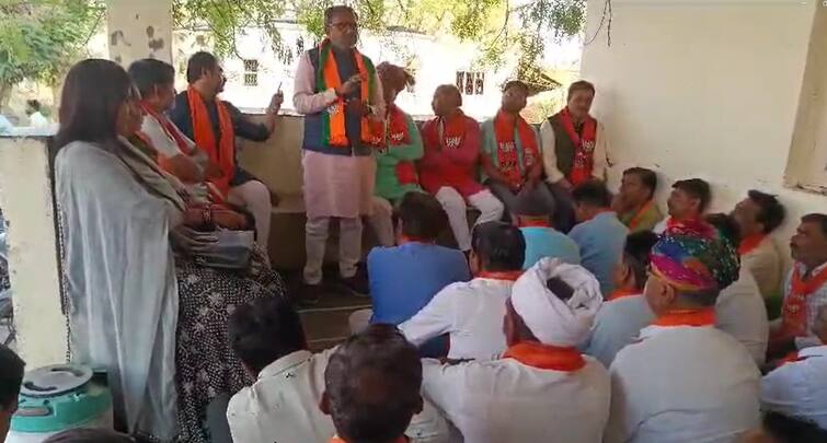 Lok Sabha Election 2024: internal disputes in the patan bjp lok sabha area before election, fighting between zila pramukh and bjp volunteers Lok Sabha: ભાજપમાં ડખો, લોકસભા ચૂંટણી પહેલા પાટણ જિલ્લા ભાજપમાં આંતરિક વિખવાદનો વીડિયો વાયરલ