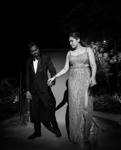 Atlee - Priya Photos : உன்னாலே எந்நாளும் என் ஜீவன் வாழுதே.அம்பானி திருமணத்தில் கலந்து கொண்டுள்ள பிரியா - அட்லி தம்பதி!