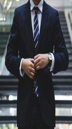 Career : करिअरमध्ये यशस्वी व्हायचय तर 'हे' स्किल्स शिकुन घ्या...