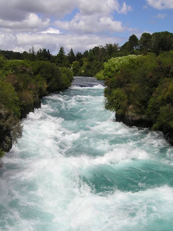 उल्टी बहती है MP की ये नदी, पता है नाम?