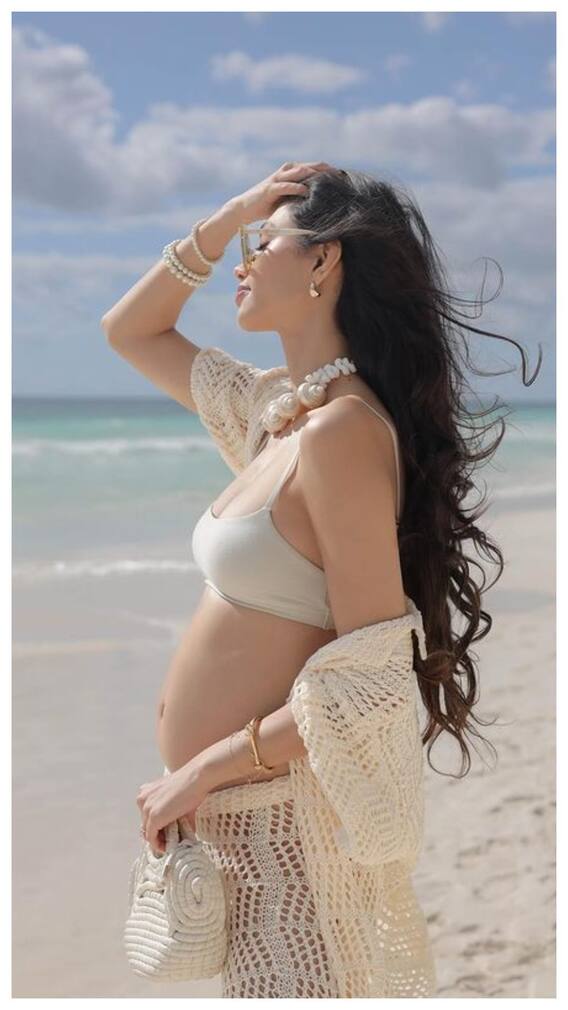 अनन्या पांडे की कजिन अलाना पांडे ने फ्लॉन्ट किया बेबी बंप