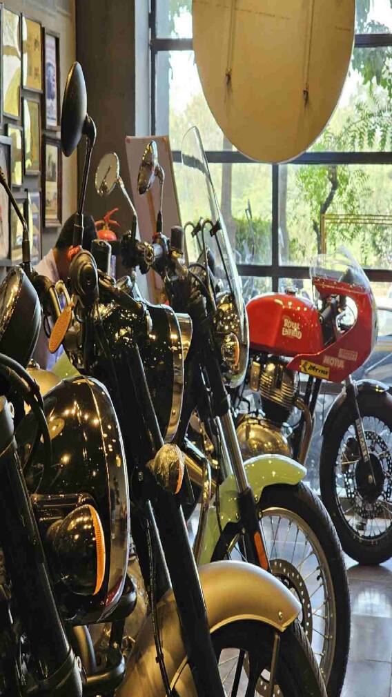 Automobile : शोरूमवाल्यांना एका मोटरसायकलमागे किती कमाई होते ?