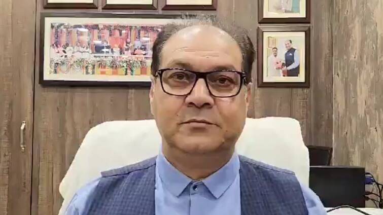 bjp leader Mohsin Raza says congress government convert Waqf boards into Waqf mafia Waqf Bill 2024: बीजेपी नेता मोहसिन रजा का दावा- तमिलनाडु के हिन्दू गांव को वक्फ की संपत्ति बना दी