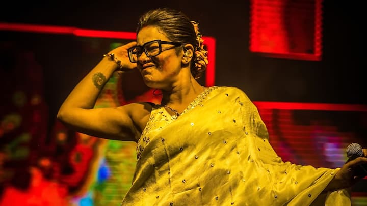 ইমন আগের বছর থেকে শুরু করেছেন 'নতুন প্রতিভার খোঁজে'। বাংলার সেরা গায়ক-গায়িকাদের খুঁজে তাঁদের সুযোগ করে দিচ্ছেন তিনি।