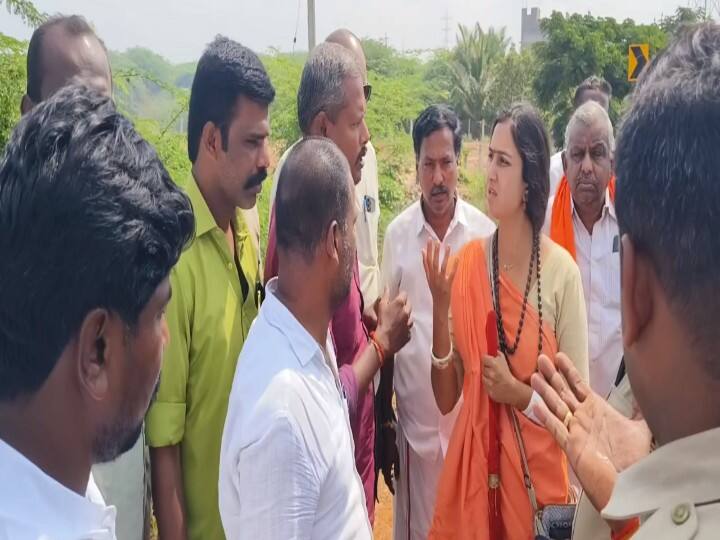 Ramanathapuram news Attack on uttar pradest Female Saint - TNN ராமநாதபுரத்தில் உபியை சேர்ந்த பெண் துறவி மீது தாக்குதல் - ஏன்.? என்ன காரணம்...?