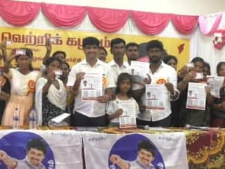தவெக உறுப்பினர் சேர்க்கைக்கு புதிய ஏற்பாடு - கிராமங்களில் நேரடியாக சென்று மக்களை சந்திக்க திட்டம்