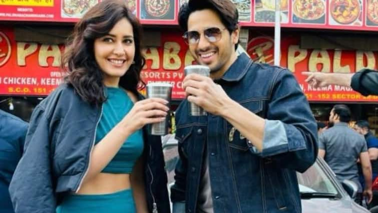 Disha Patani All Praises For Co-Stars Sidharth Malhotra & Raashii Khanna In Yodha; Says 'Sidharth's Best Film...' Yodha release yodha movie Disha Patani All Praises For Co-Stars Sidharth Malhotra & Raashii Khanna In Yodha; Says 'Sidharth's Best Film...'