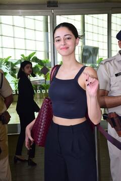 Ananya Pandey: ఎయిర్ పోర్టులో విజయ్ దేవరకొండ 'లైగర్' బ్యూటీ - నో మేకప్, క్యాజువల్ లుక్‌లో!