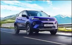 Cars With Ventilated Seats: चिलचिलाती धूप में सिर्फ AC से नहीं बनेगी बात, घर लाएं वेंटीलेटेड सीटों से लैस ये सस्ती कारें