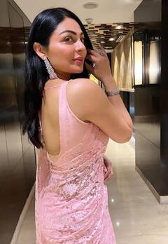 Neeru Bajwa: ਨੀਰੂ ਬਾਜਵਾ ਨੇ ਪਿੰਕ ਸਾੜੀ ਵਿੱਚ ਦਿੱਤੇ ਦਿਲਕਸ਼ ਪੋਜ਼, ਇੰਝ ਵਧਾਈ ਫੈਨਜ਼ ਦੇ ਦਿਲਾਂ ਦੀ ਧੜਕਣ