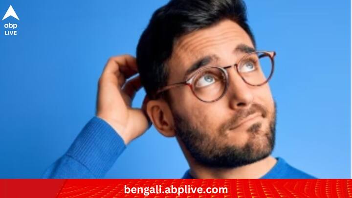 Grouping-ও এক ধরনের MNEMONIC কৌশল হতে পারে। ধরুন, আপনি ৪৭৮৯৫৩২৮৪৬৩, এই নম্বরগুলি মনে রাখতে চান। একসঙ্গে গোটাটা মনে রাখতে গেলে সমস্যা হতে পারে। তাই নম্বরগুলিকে কয়েকটি 'চাঙ্ক'-এ ভেঙে নিয়ে মনে করার চেষ্টা করলে সুবিধা হতে পারে।