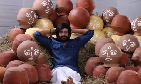 மார்ச் 12ம் தேதியான இன்று முதல் அமேசான் பிரைம் வீடியோவிலும் ஆஹா தமிழிலும் ஸ்ட்ரீமிங் செய்யப்பட உள்ளது.