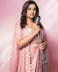 Shreya Ghoshal Birthday: वयाच्या 6 व्या वर्षी पहिल्यांदा स्टेजवर गाणे गायलेली श्रेया घोषाल आज देशातील नंबर वन गायकांपैकी एक आहे!