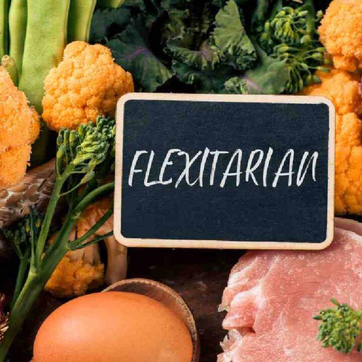 Flexitarian Diet: ਪੌਦਿਆਂ ਆਧਾਰਿਤ ਖੁਰਾਕ ਅੱਜਕੱਲ੍ਹ ਬਹੁਤ ਸਾਰੇ ਲੋਕਾਂ ਦੀ ਪਸੰਦ ਬਣ ਗਈ ਹੈ। ਬੇਸ਼ੱਕ ਇਸ ਦੇ ਬਹੁਤ ਸਾਰੇ ਫਾਇਦੇ ਹਨ।