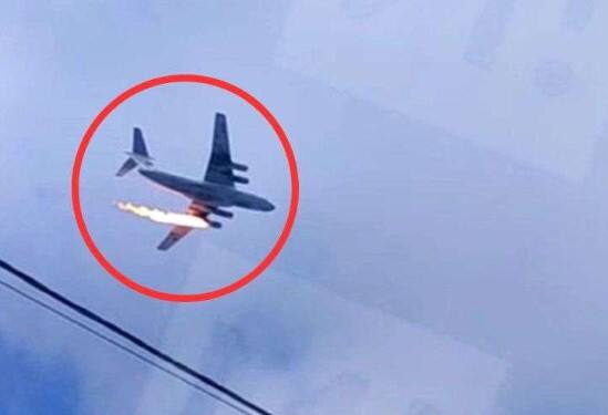 Russian military plane crashes after it turns into flames  Plane Crash in Russia:  રશિયન મિલિટરી કાર્ગો પ્લેન ક્રેશ, દુર્ઘટના સમયે વિમાનમાં સવાર હતા 15 લોકો 