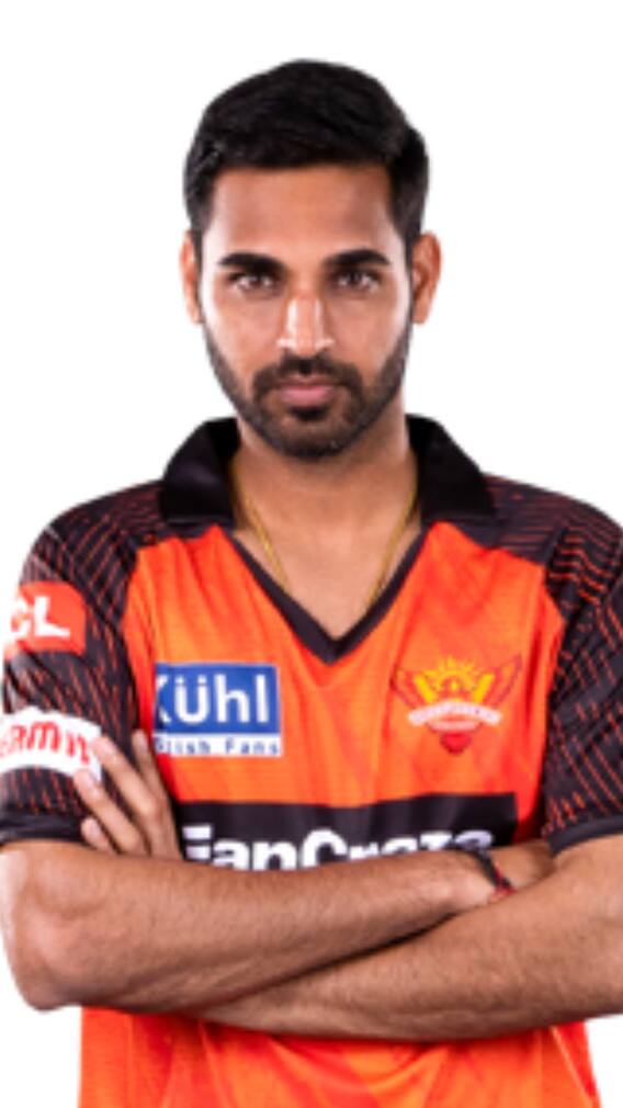 Bowlers With Most Dot Balls In IPL History