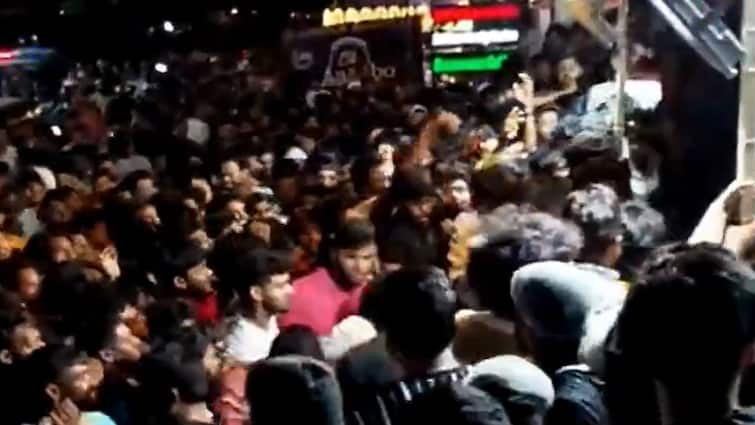 Hyderabad Police Lathi Cost Individuals After Crowd Goes Uncontrollable For Free ‘Haleem’ — Video