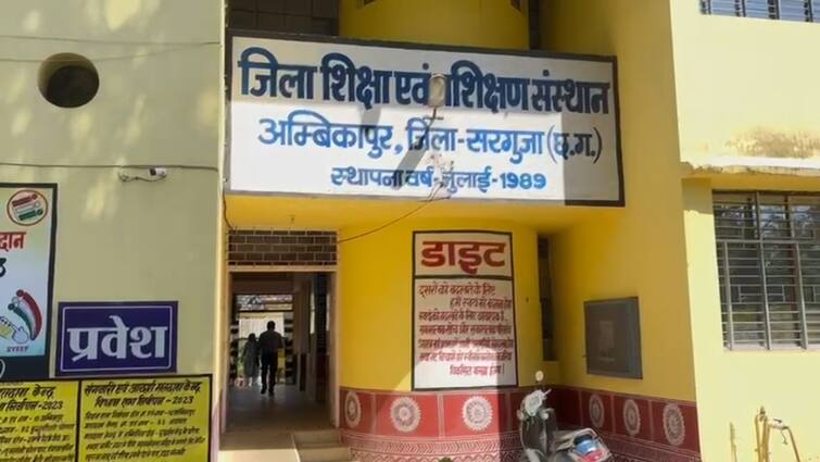 Surguja 4 year old girl dies falling into water tank in ambikapur teacher training center Chhattisgarh ANN Ambikapur: चार साल की बेटी के साथ ट्रेनिंग लेने आई थी शिक्षिका, बच्ची के साथ हुआ ऐसा उड़ गए सबके होश