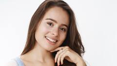 परफेक्ट जॉ लाइन चाहिए तो इस तरह करें ये एक्सरसाइज़, तुरंत गायब हो जाएगी डबल चिन