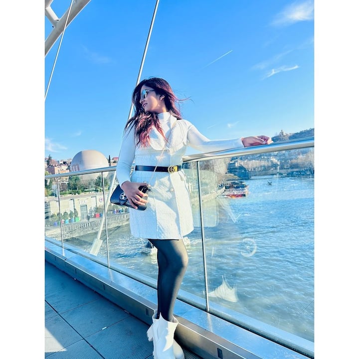 గుప్పెడంత మనసు వసుధార (రక్షా గౌడ) (Image Credit: Raksha Gowda/Instagram)