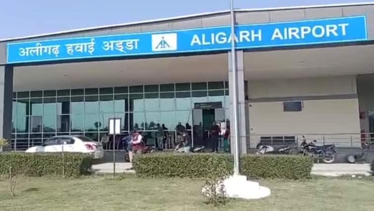Aligarh Airport to connect Jewar Airport These will be benefits ann  Aligarh Airport: देश के सबसे बड़े जेवर एयरपोर्ट से लिंक होगा अलीगढ़ एयरपोर्ट, ये होंगे फायदे