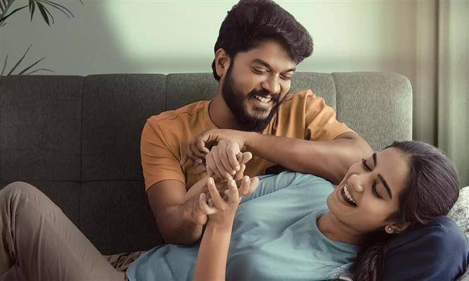 விமர்சன ரீதியாக மக்கள் மத்தியில் நல்ல வரவேற்பை பெற்றது.