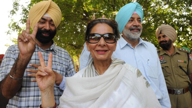 Lok Sabha Election 2024 Punjab Captain Amarinder Singh wife and Congress MP Preneet Kaur will join BJP may contest election from Patiala Lok Sabha Election 2024: कैप्टन अमरिंदर सिंह की पत्नी और परनीत कौर कल BJP में होंगी शामिल, पटियाला से लड़ सकती हैं चुनाव