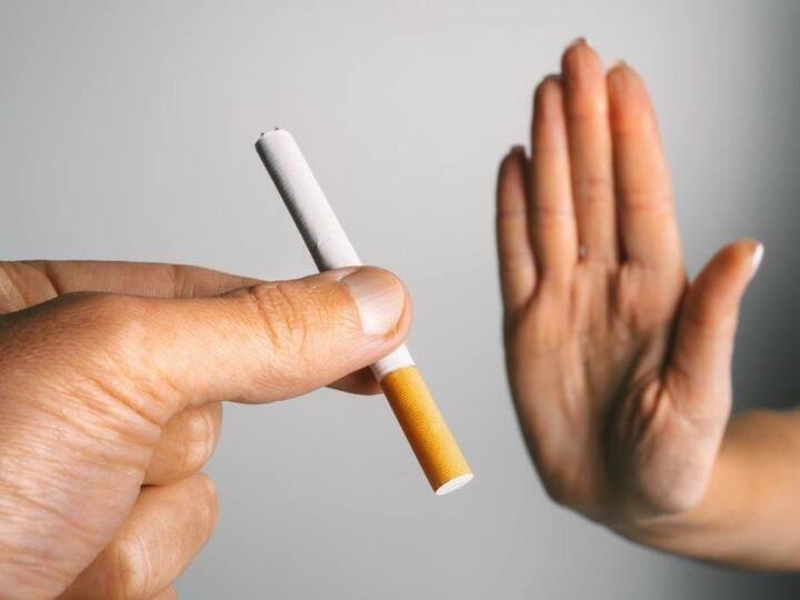 No Smoking Day 2024 health lifestyle marathi news tips to quit smoking No Smoking Day Try these home remedies No Smoking Day 2024 :