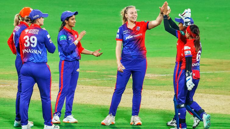 Delhi Capitals Women Gujarat Giants DCW vs GG Playing XI WPL 2024 Latest Sports News DCW vs GG: दिल्ली कैपिटल्स के खिलाफ टॉस जीतकर पहले बैटिंग करेगी गुजरात जाएंट्स, ऐसी है दोनों टीमों की प्लेइंग इलेवन