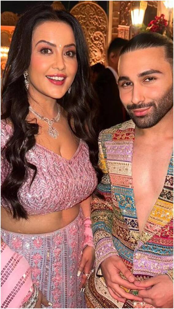 अनंत अंबानी की पार्टी की इनसाइड तस्वीरें, इंटरनेट पर छाईं