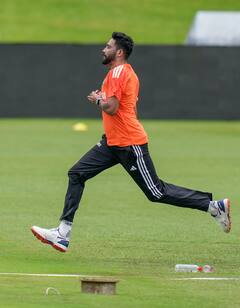 Siraj Birthday: 100-200 कमाने से करोड़ों के कॉन्ट्रेक्ट तक, मोहम्मद सिराज के लिए आसान नहीं रहा सफर