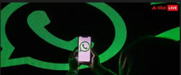 ਵਟਸਐਪ ਇਕ ਤੋਂ ਬਾਅਦ ਇਕ ਨਵੇਂ ਫੀਚਰਸ ਲਿਆ ਰਿਹਾ ਹੈ। ਇਸ ਸੀਰੀਜ਼ 'ਚ ਵਟਸਐਪ ਦੀ ਫੀਚਰ ਲਿਸਟ 'ਚ ਇਕ ਨਵਾਂ ਫੀਚਰ ਜੋੜਿਆ ਗਿਆ ਹੈ, ਜਿਸ 'ਚ ਯੂਜ਼ਰਸ ਚੈਟ 'ਚ ਕਈ ਮੈਸੇਜ ਨੂੰ ਇੱਕੋ ਸਮੇਂ ਪਿੰਨ ਕਰ ਸਕਦੇ ਹਨ।