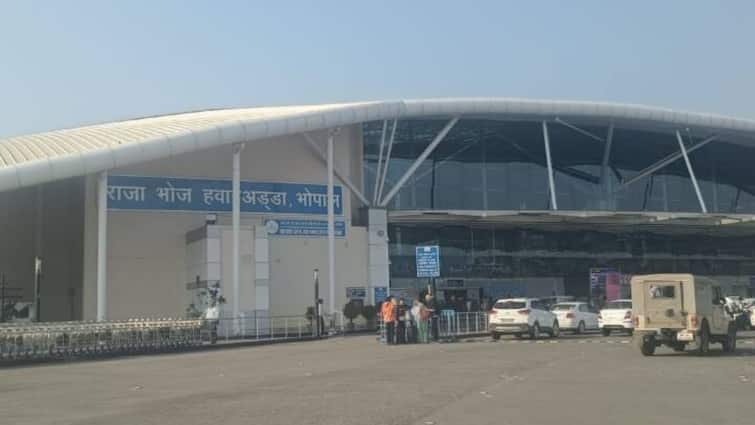 Bhopal Raja Bhoj Airport got International Airport Status Madhya Pradesh News ann Bhopal Airport News: इंटरनेशनल एयरपोर्ट बना भोपाल का राजा भोज हवाई अड्डा, अब मिलेगी ये सुविधा