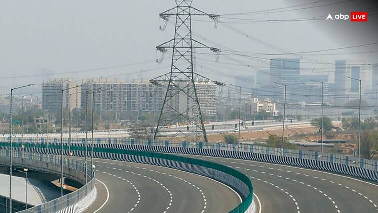 India Making Roads Near China Border Government Approved 16 thousand cr for strategic highway India China Border: अब हाथ में होगी ड्रैगन की गर्दन! चीन की नाक के ठीक नीचे भारत बिछा रहा 16 हजार करोड़ की सड़कों का जाल