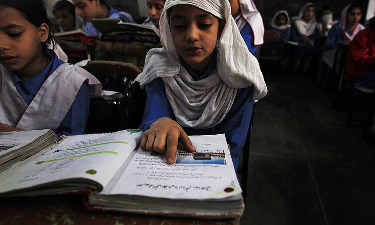 Punjabi classes in Pak Punjab’s schools a welcome move: SGPC Punjabi in Pak School: ਲਹਿੰਦੇ ਪੰਜਾਬ ਦੇ ਸਕੂਲਾਂ 'ਚ ਪੜ੍ਹਾਈ ਜਾਵੇਗੀ ਪੰਜਾਬੀ ਭਾਸ਼ਾ, ਨਵੀਂ CM ਮਰੀਅਮ ਨਵਾਜ਼ ਦਾ ਐਲਾਨ, SGPC ਨੇ ਕੀਤਾ ਸਵਾਗਤ 