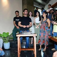 Aamir Khan Birthday Celebrations: మాజీ భార్యతో కలిసి బర్త్‌డే సెలబ్రేట్‌ చేసుకున్న ఆమిర్‌ ఖాన్ - ఫోటోలు వైరల్‌