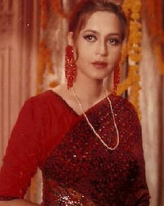 सगी मां ढाती थी जुल्म, शादीशुदा इंसान से हुआ प्यार लेकिन मिला धोखा, बेहद दर्दभरी रही टीवी की पहली 'नागिन' की रियल लाइफ