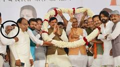 कांग्रेस से BJP में गए सुरेश पचौरी पर दिग्विजय सिंह का तंज, फोटो शेयर कर बोले- 'कितना सम्मान...'