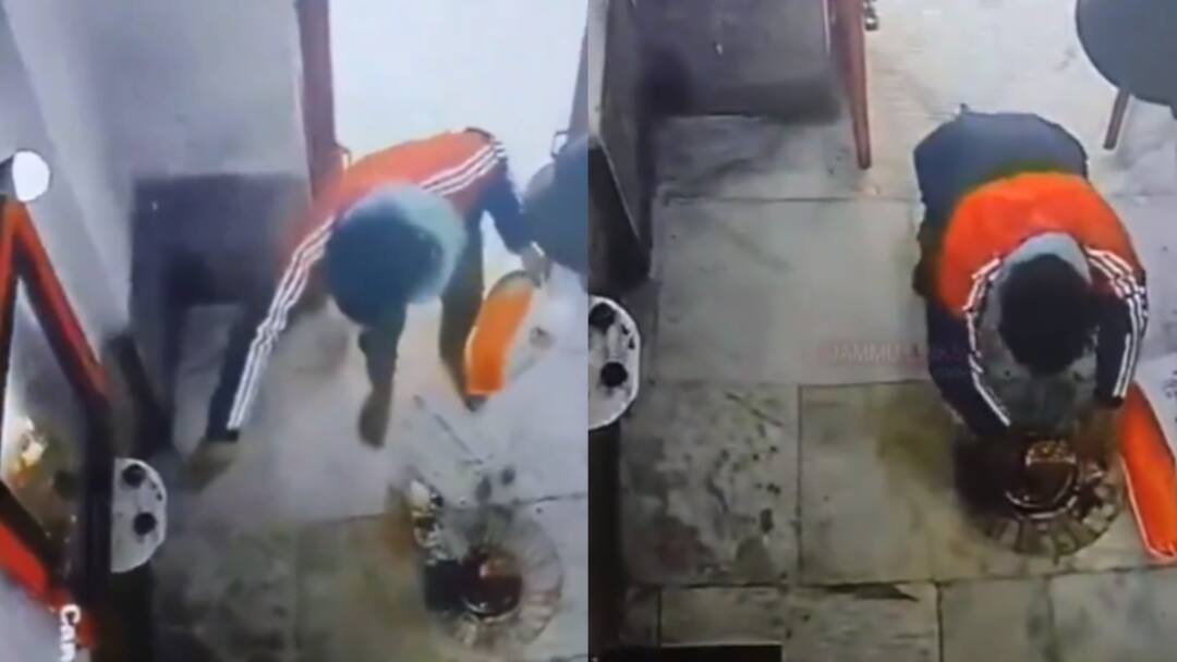 Uttar Pradesh Sanskari thief bows down before idol in temple before stealing it Meerut video UP: 'Sanskari' Thief Bows To Idol In Meerut Temple Before Stealing It. WATCH
