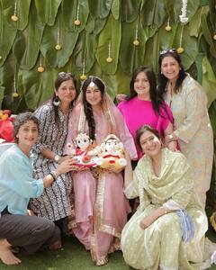 गोदभराई में पिंक सूट के साथ ओढ़नी पहने बेहद खूबसूरत दिखीं मॉम टू बी प्रिया मलिक...पति के साथ फ्लॉन्ट किया बेबी बंप, देखें तस्वीरें