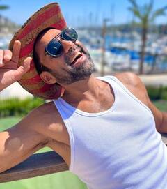 देओल खानदान के इस फ्लॉप एक्टर के पास है 400 करोड़ की प्रॉपर्टी, चुनिंदा फिल्मों में करता है काम तो कैसे होती है कमाई?