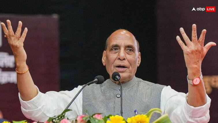 Rajnath Singh claimed no doubt NDA BJP Modi Government will return to power by winning 400 seats in upcoming 2024 Lok Sabha Elections people misled over CAA  Lok Sabha Elections 2024: 'रत्ती भर शक नहीं, केंद्र में फ‍िर बनेगी मोदी सरकार', जानें सीएए पर क्‍या बोले रक्षा मंत्री राजनाथ स‍िंह?