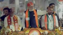 హైదరాబాద్‌‌లో ప్రధాని మోదీ రోడ్‌ షో, భారీగా తరలివచ్చి పూల వర్షంతో స్వాగతం