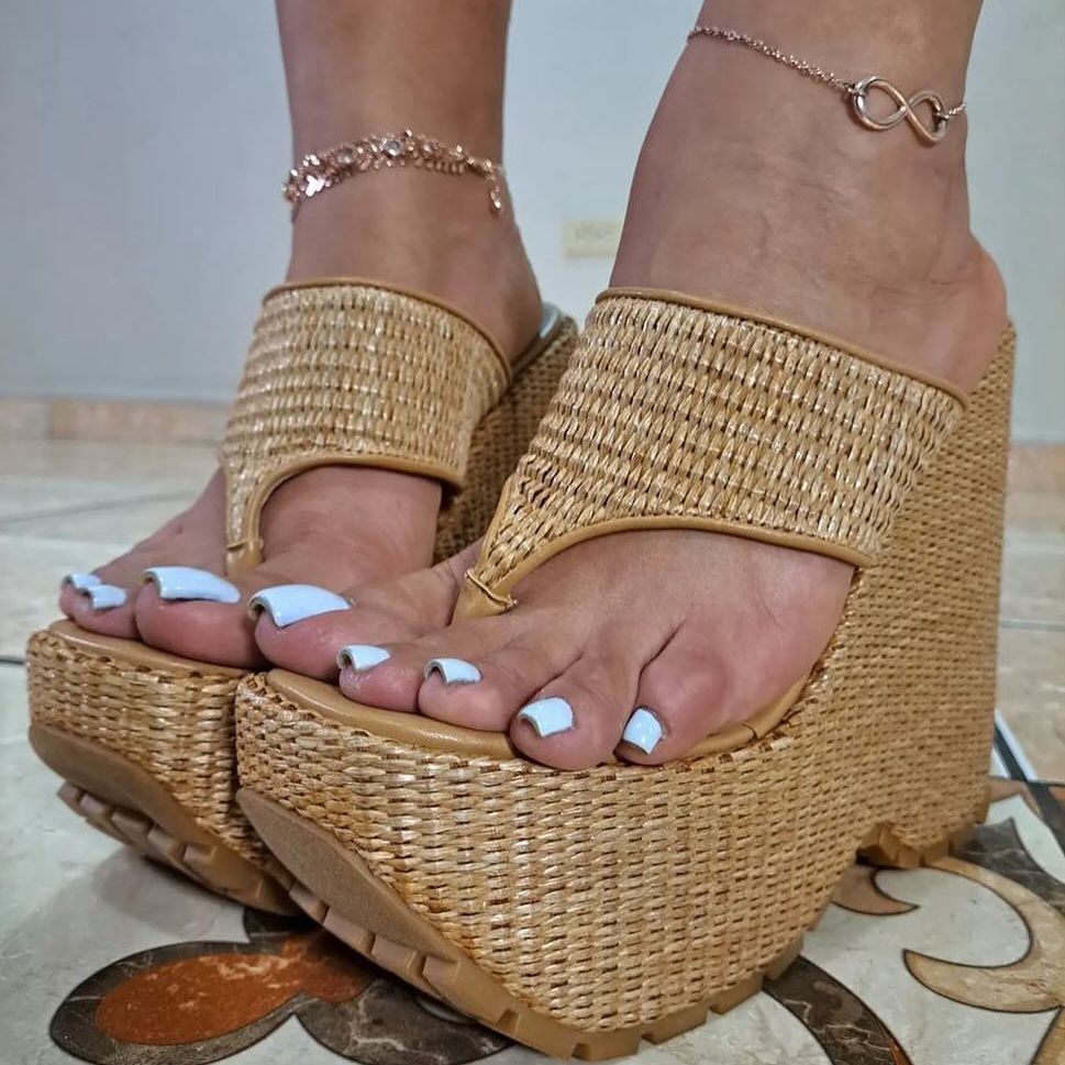 Standard sandal: पहले इस तरीके की सैंडल जिसे पहन कर आपके पर लगेंगे बेहद  खूबसूरत – newse7live.com